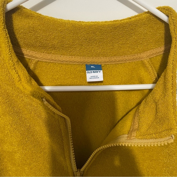 NWT OLD NAVY Mustard Cropped Active 1/4 Zip XL - Picture 5 of 7